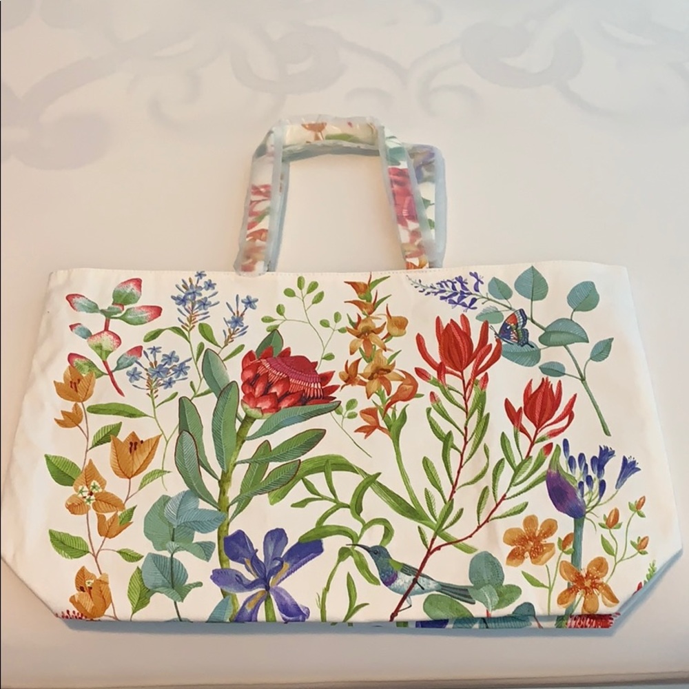 Estée Lauder Tote Bag